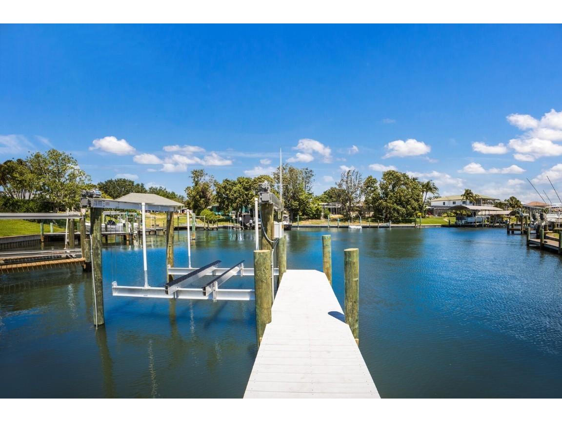 7312 19th Avenue NW Bradenton FL 34209 A4562358 image1