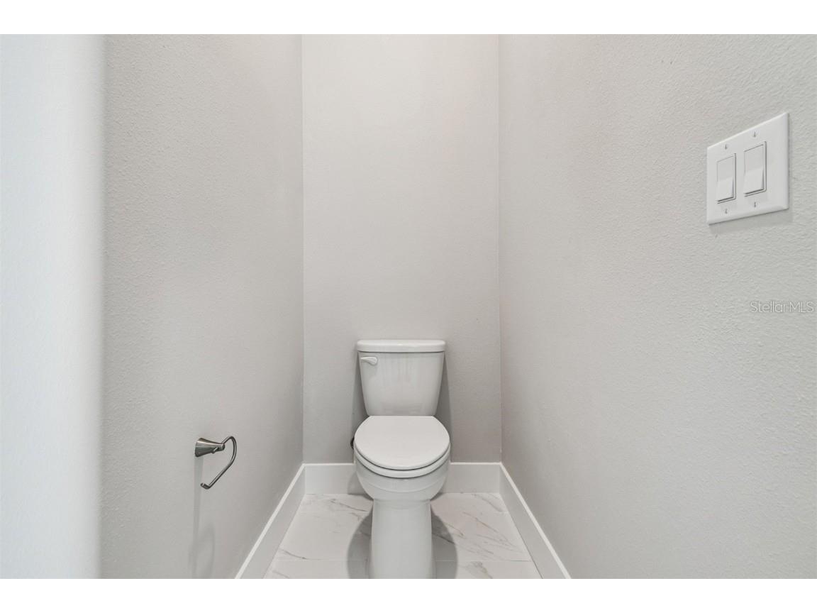 7312 Donnybrook Lane Sarasota FL 34240 TB8454640 image24