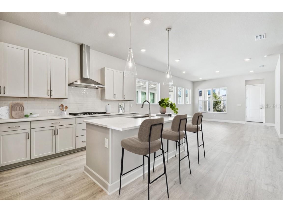 7312 Donnybrook Lane Sarasota FL 34240 TB8454640 image3