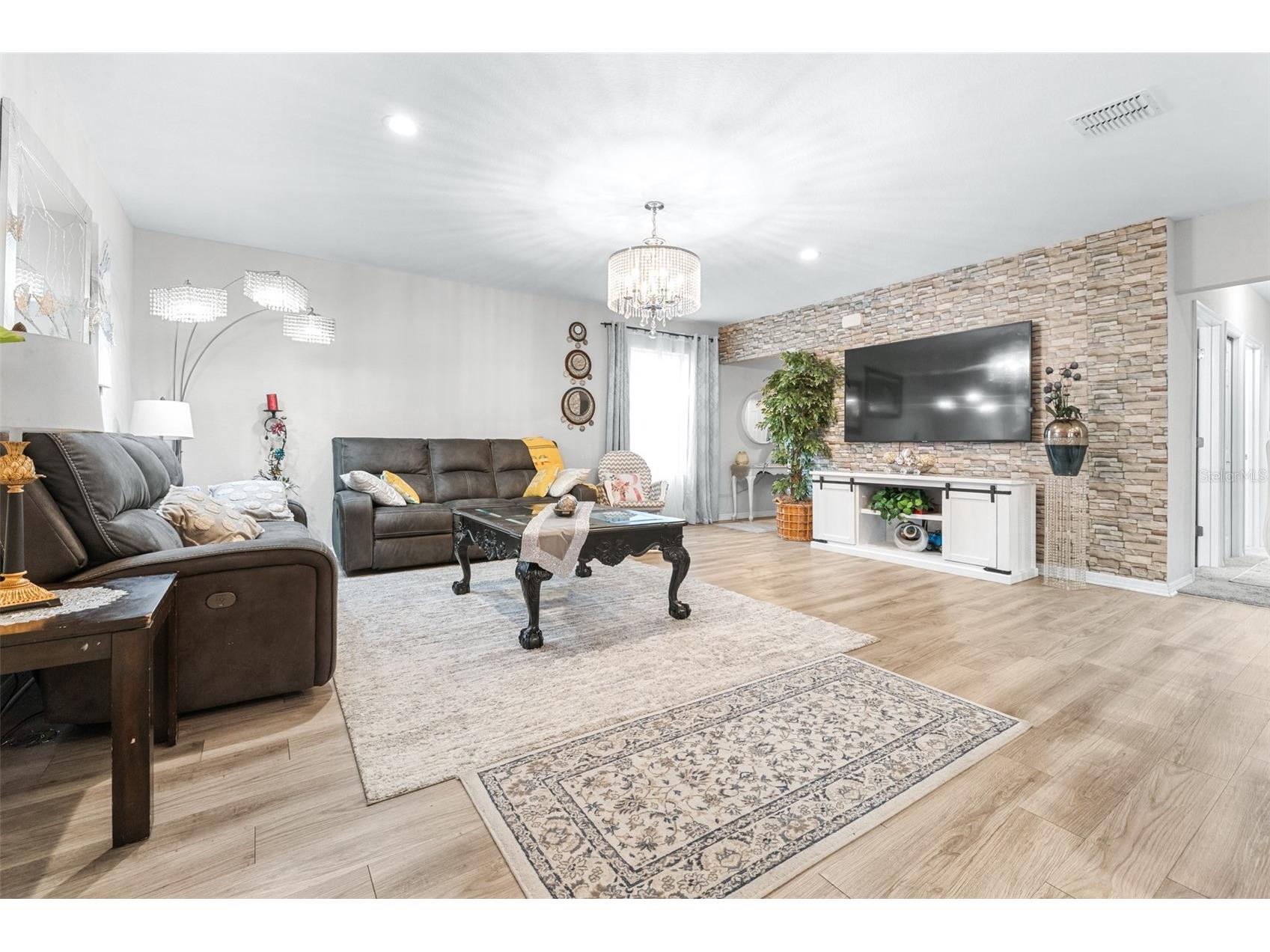 7312 Indigo Oasis Court Gibsonton FL 33534 TB8465481 image7