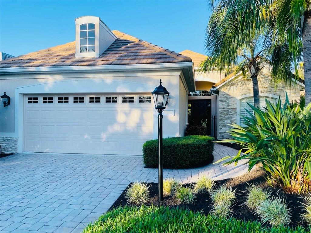 7312 Lake Forest Glen Lakewood Ranch FL 34202 O6170439 image1