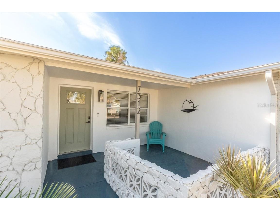 7312 Mako Drive Hudson FL 34667 W7881419 image2