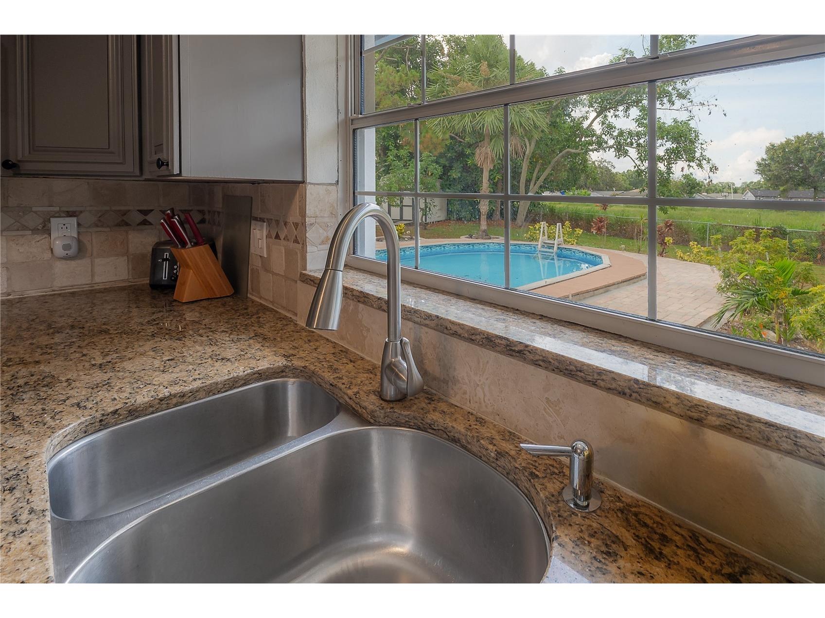 7312 Nova Circle Tampa FL 33634 TB8529037 image14