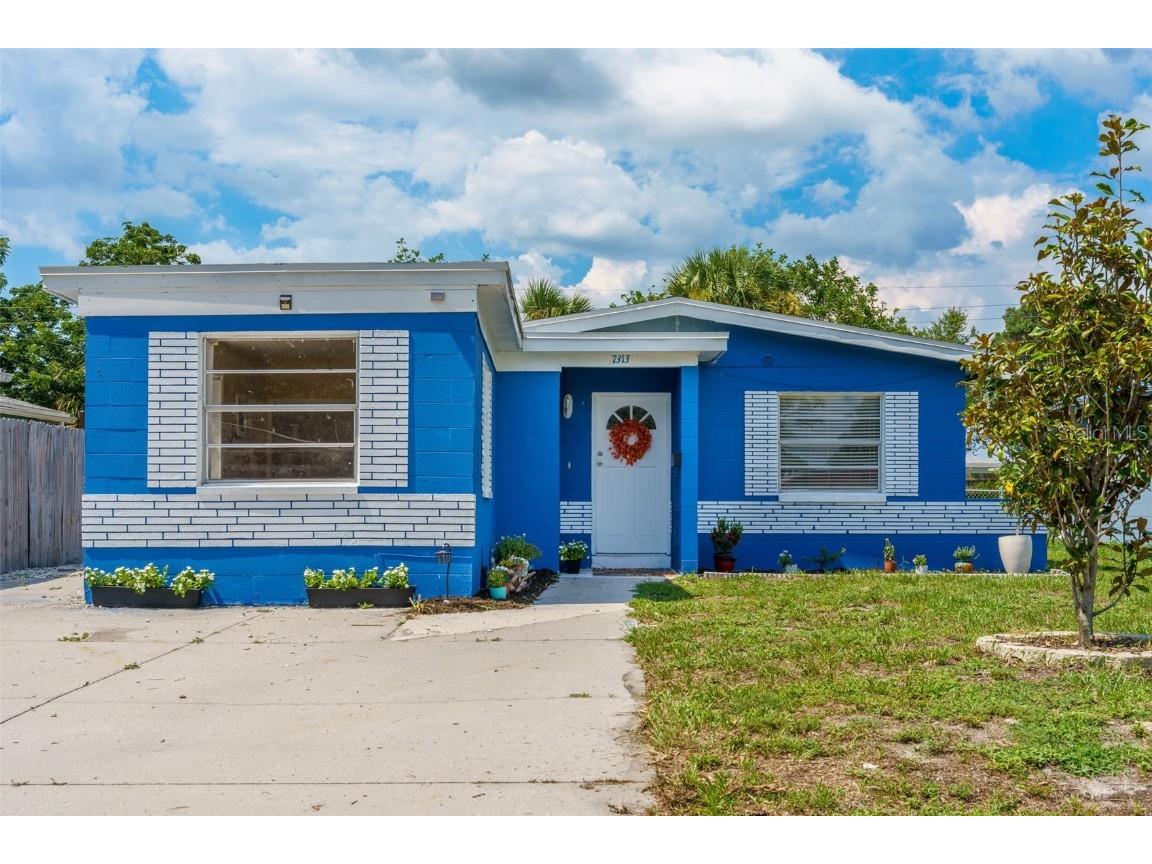 7313 34th Avenue N Saint Petersburg FL 33710 U8208912 image1