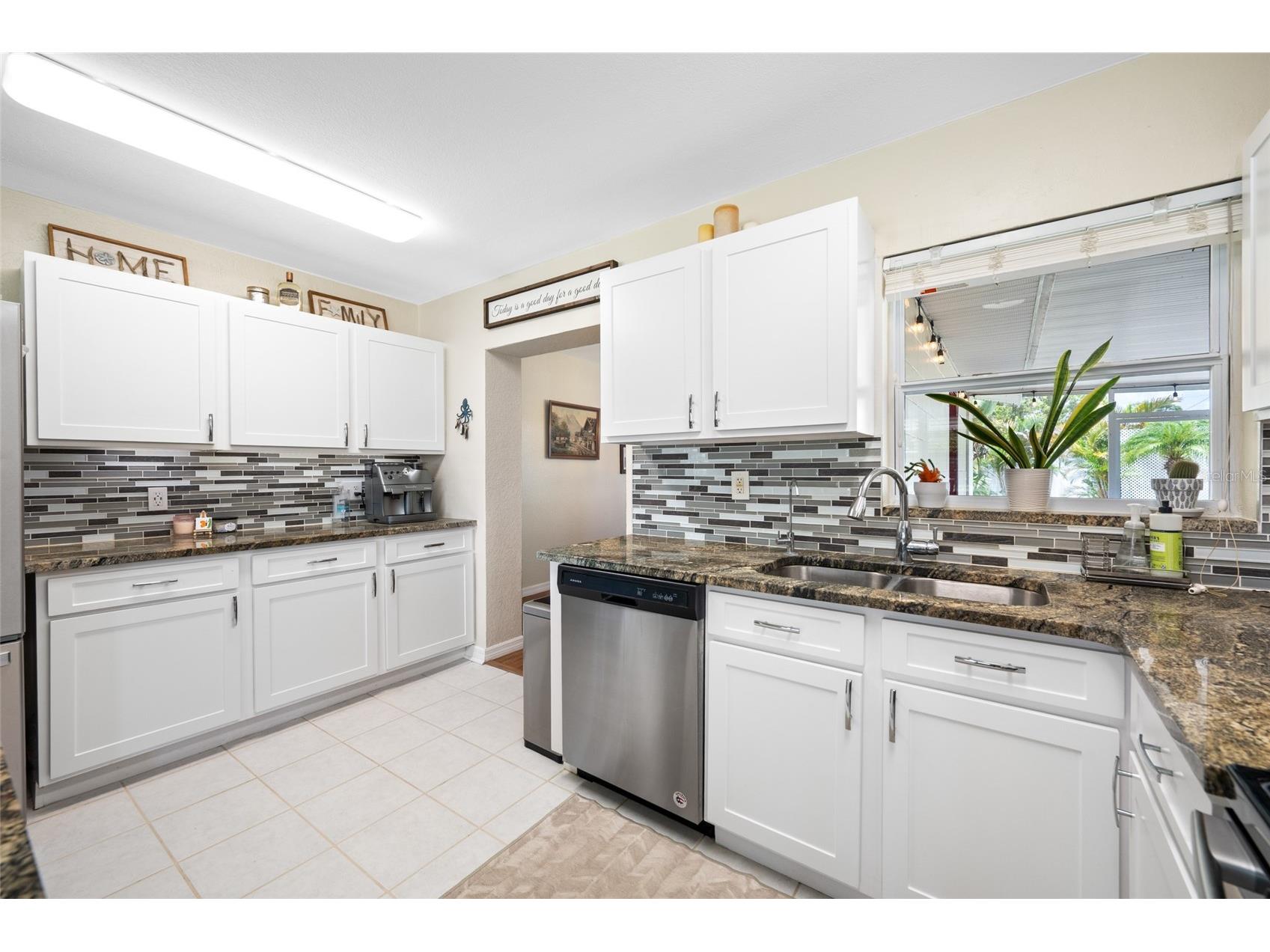 7313 37th Avenue N Saint Petersburg FL 33710 TB8512631 image11