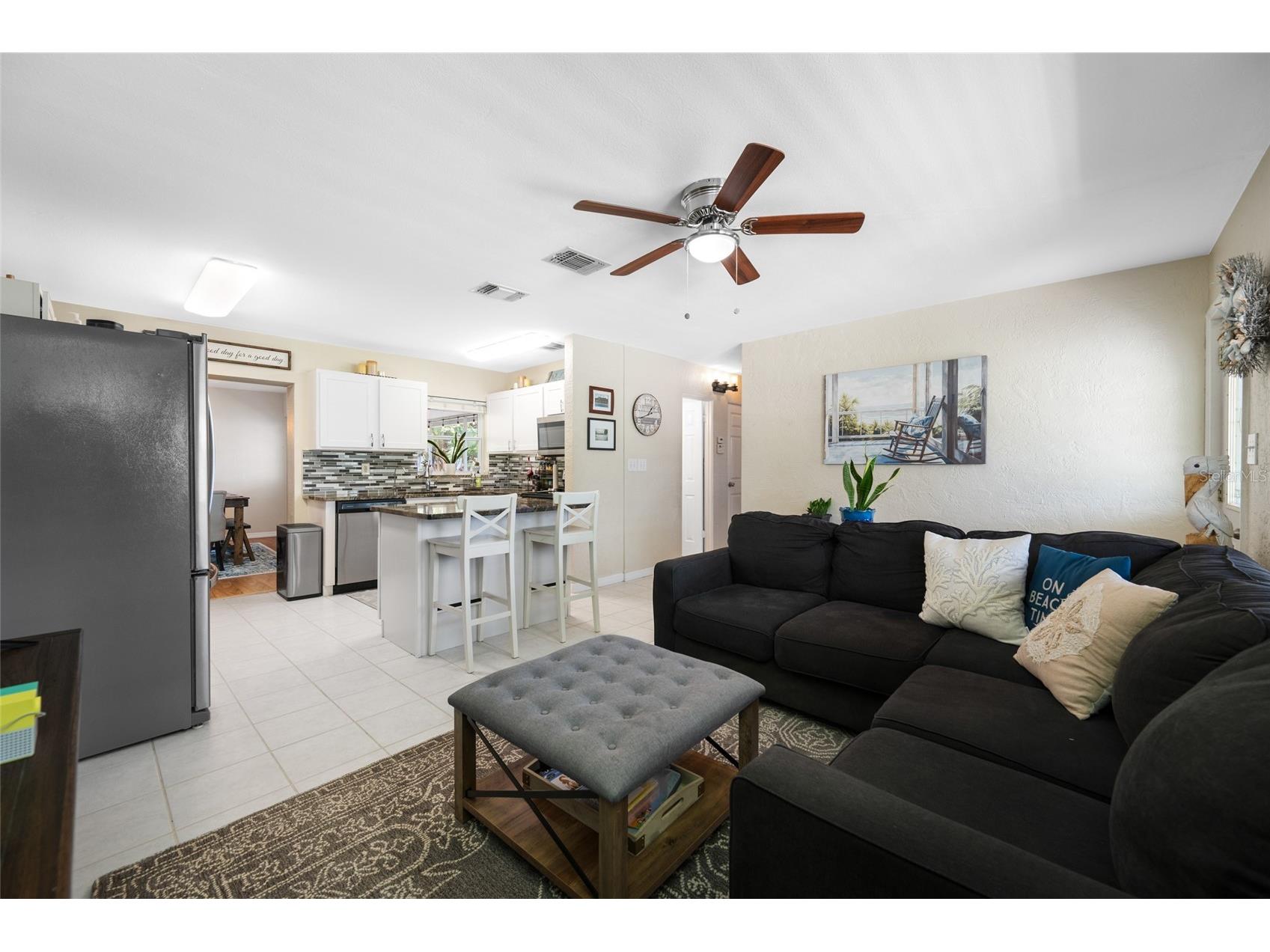 7313 37th Avenue N Saint Petersburg FL 33710 TB8512631 image3