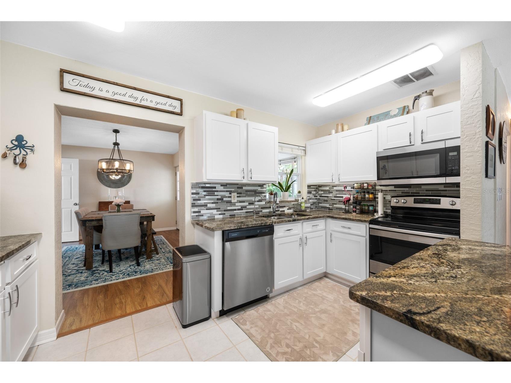 7313 37th Avenue N Saint Petersburg FL 33710 TB8512631 image8