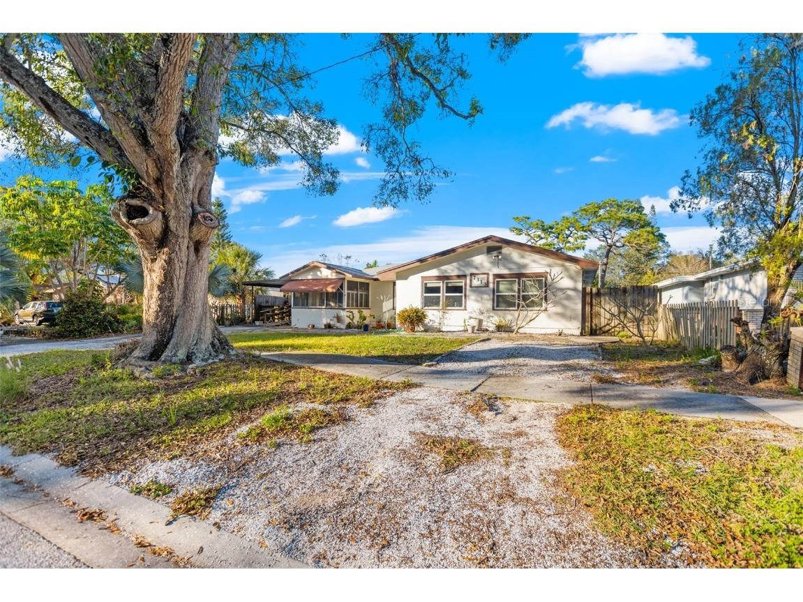 7313 8th Avenue N Saint Petersburg FL 33710 U8194256 image1