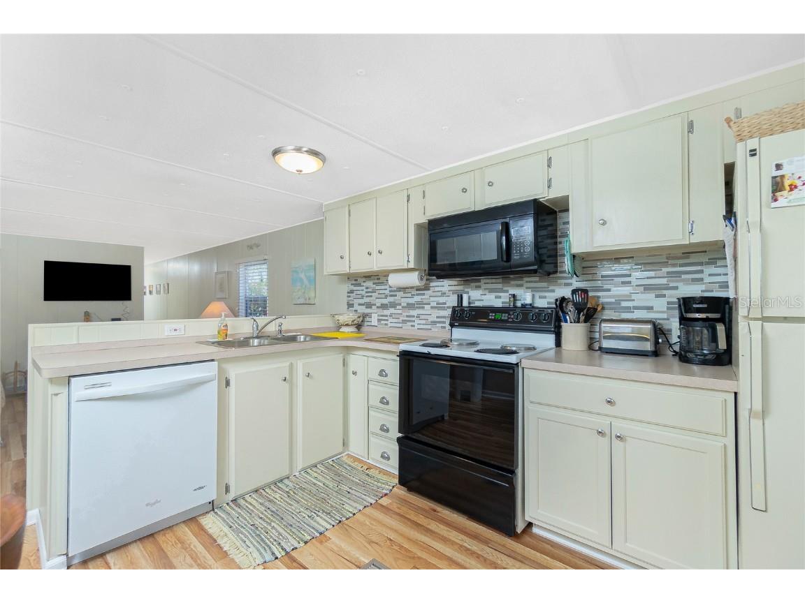 7313 Desant Lane Port Charlotte FL 33981 - BUTTERFORD WATERWAY C7509088 image8