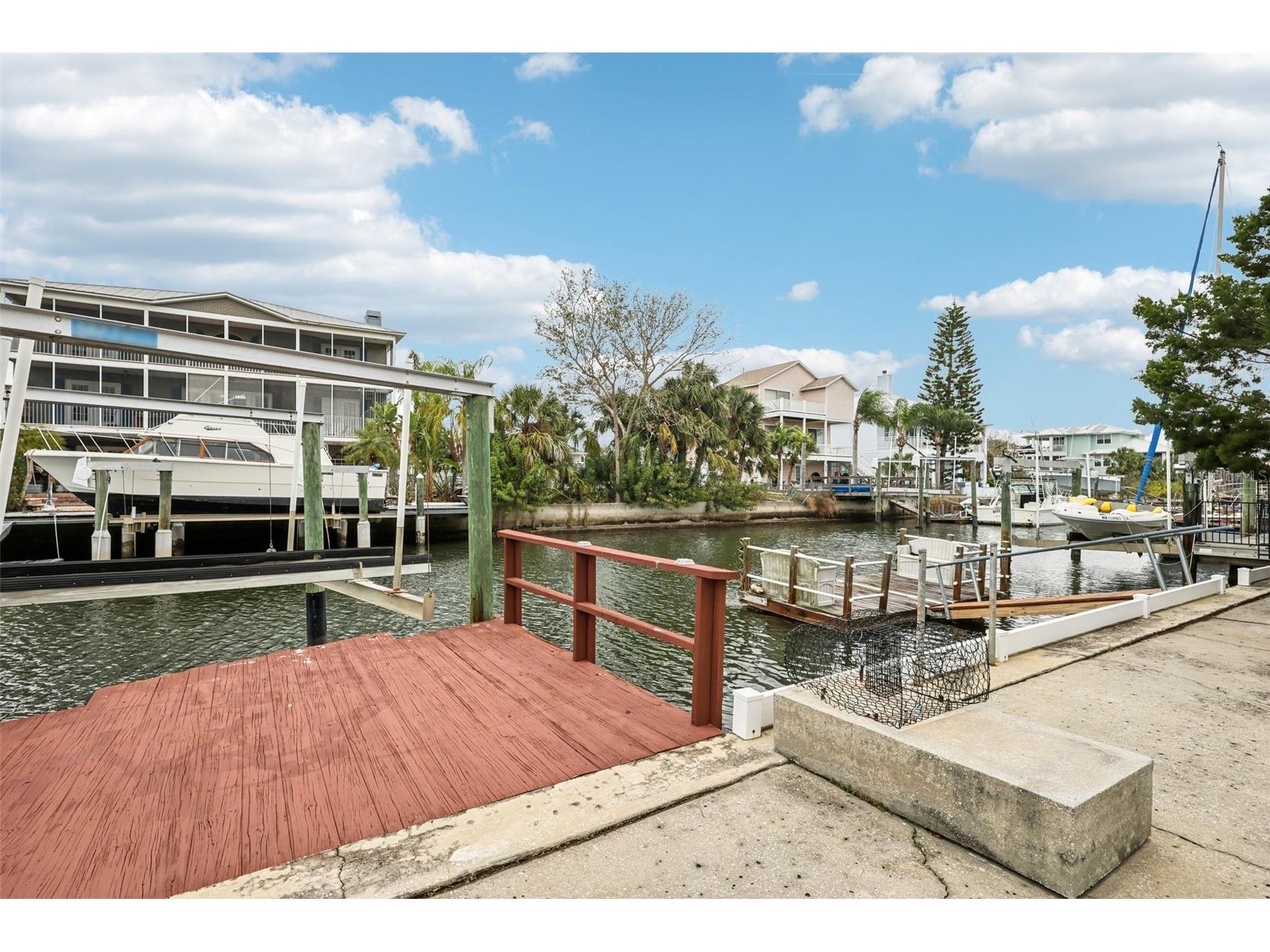 7313 Hatteras Drive Hudson FL 34667 TB8468341 image32