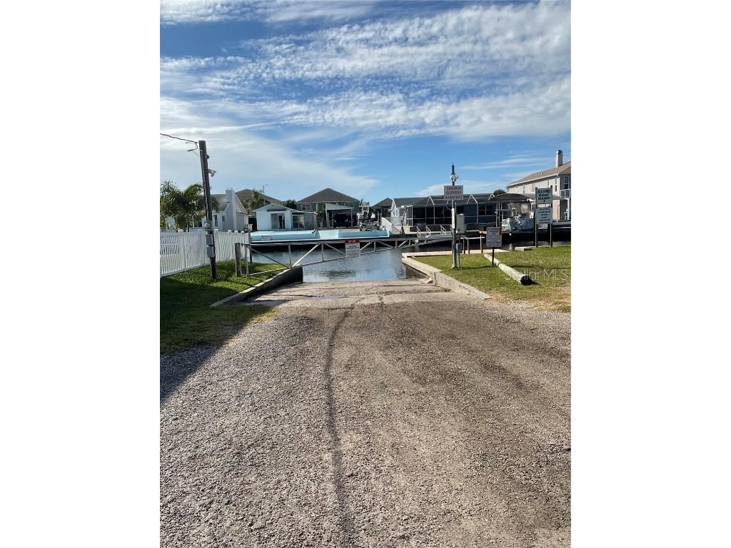 7313 Mako Drive Hudson FL 34667 TB8447565 image45