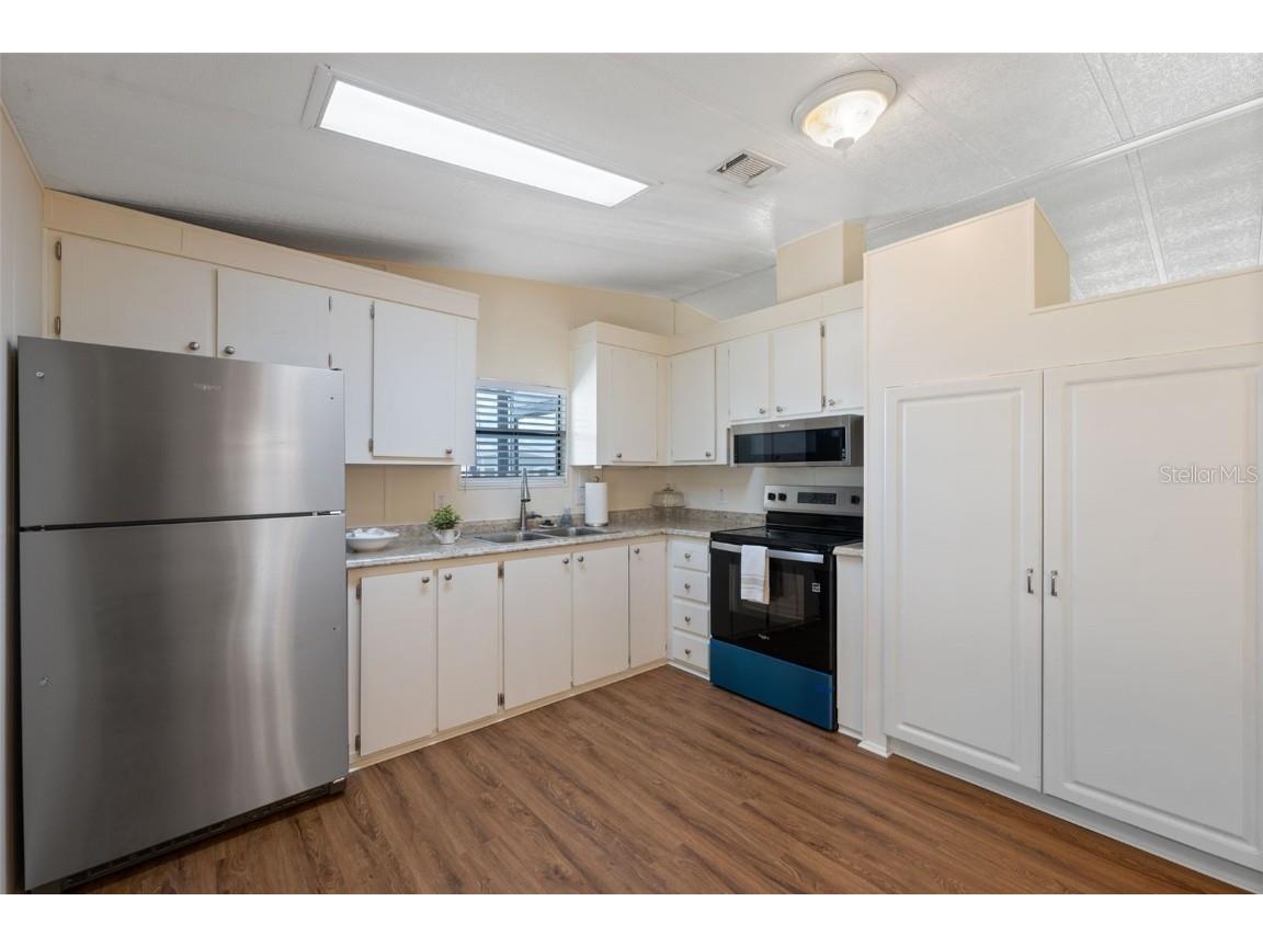 7313 Stillwater Drive Hudson FL 34667 W7877999 image15