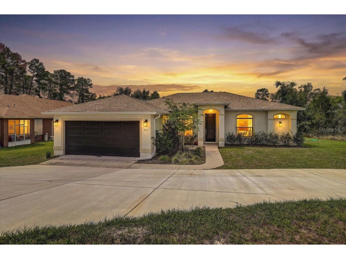 7314 Madrid Road Weeki Wachee FL 34613 TB8510921 image1