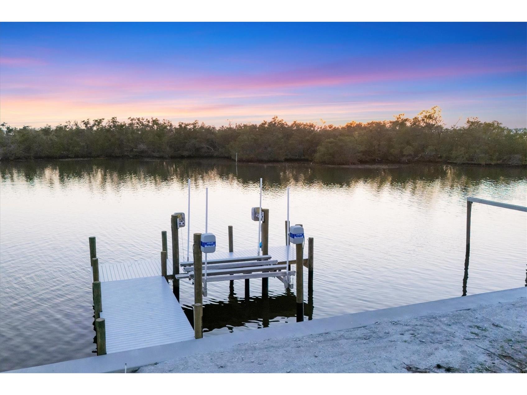 7314 Westmoreland Drive Sarasota FL 34243 A4647403 image5