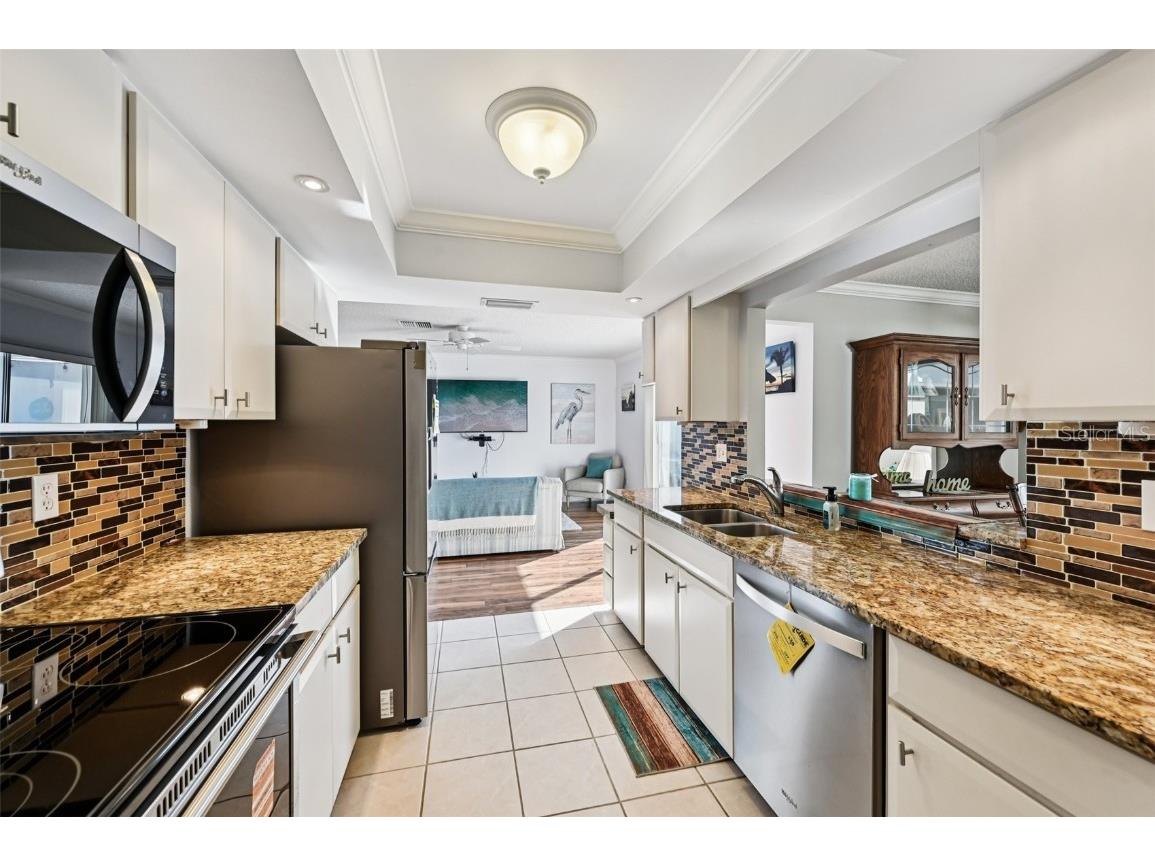 7315 8th Avenue W Bradenton FL 34209 A4674157 image10