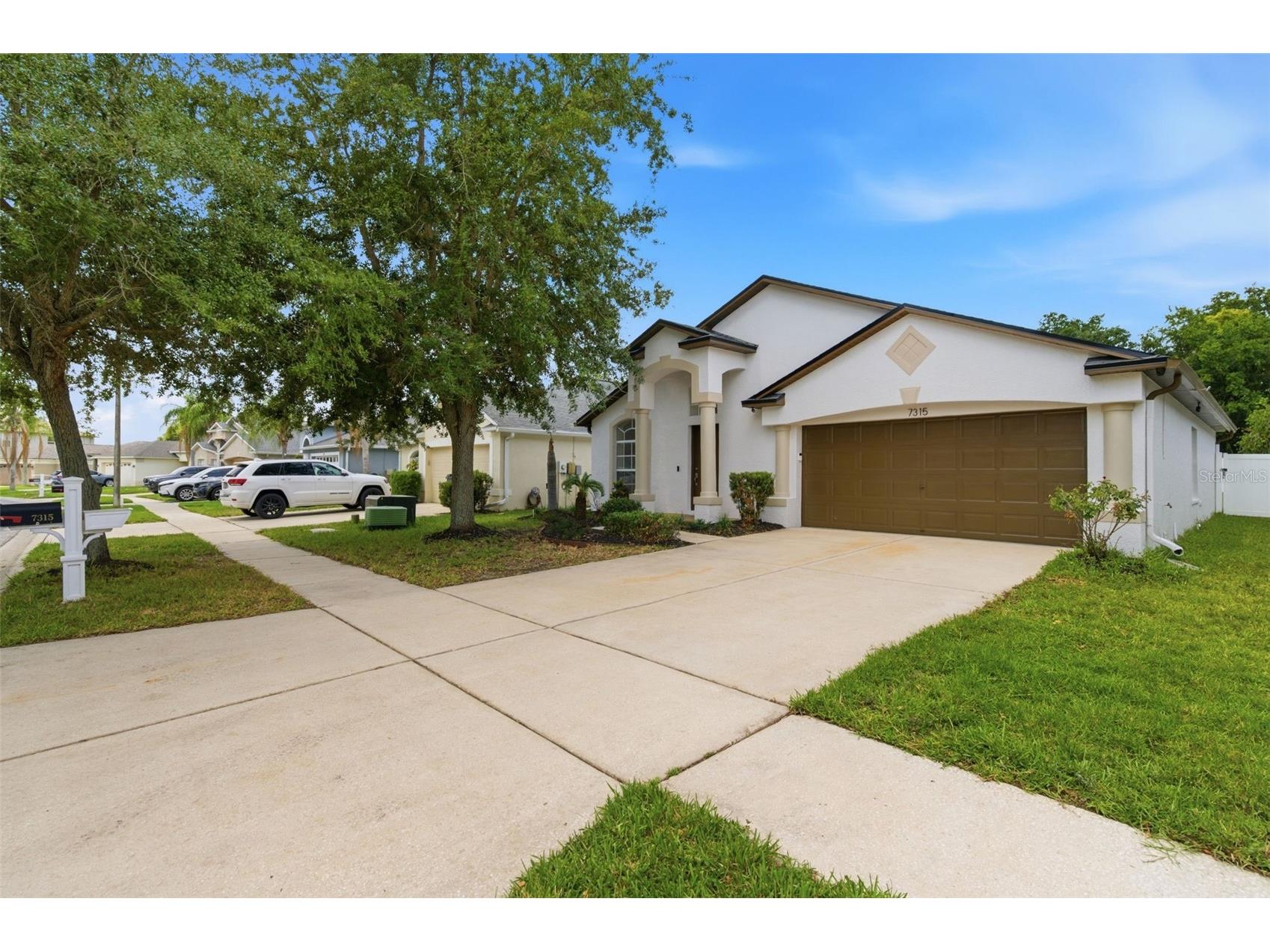 7315 Newhall Pass Lane Wesley Chapel FL 33545 TB8514280 image2