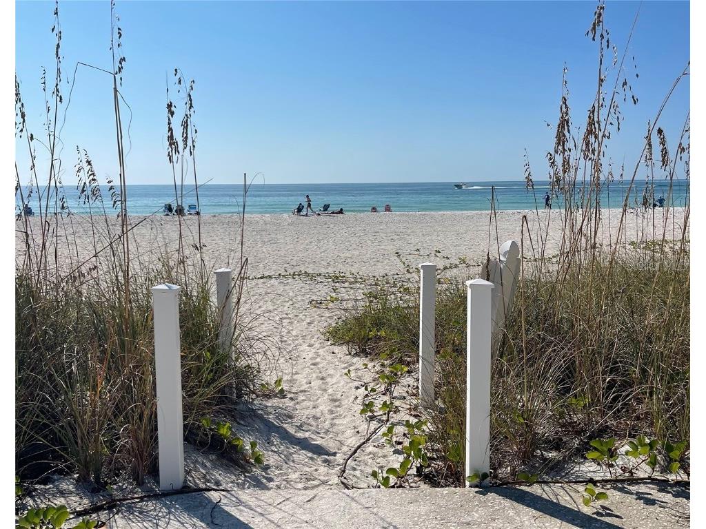 7316 Gulf Drive #8 Holmes Beach FL 34217 - GULF OF AMERICA A4673067 image40