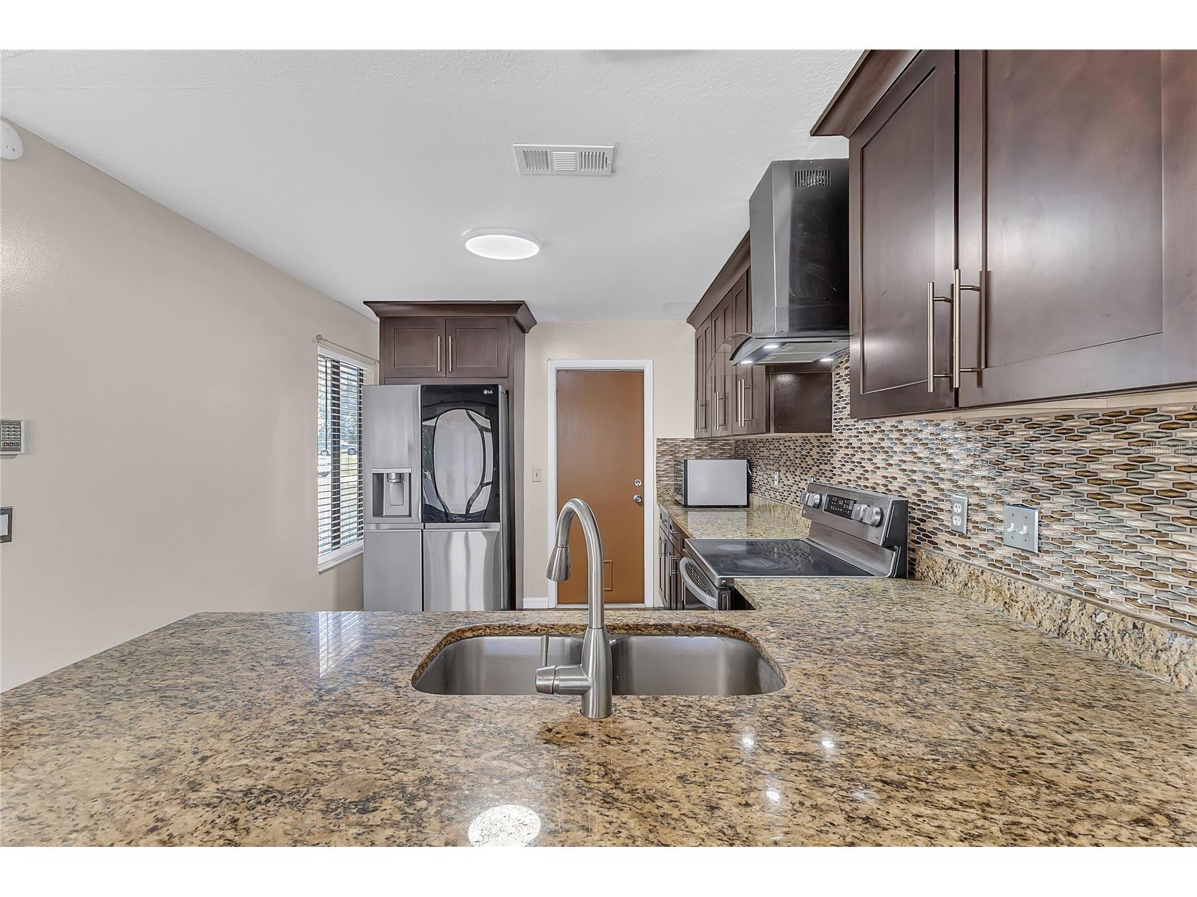 7316 Radiant Circle Orlando FL 32810 S5147756 image9
