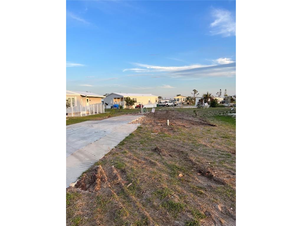 7317 Candace Lane Port Charlotte FL 33981 - BUTTERFORD WATERWAY D6128555 image1