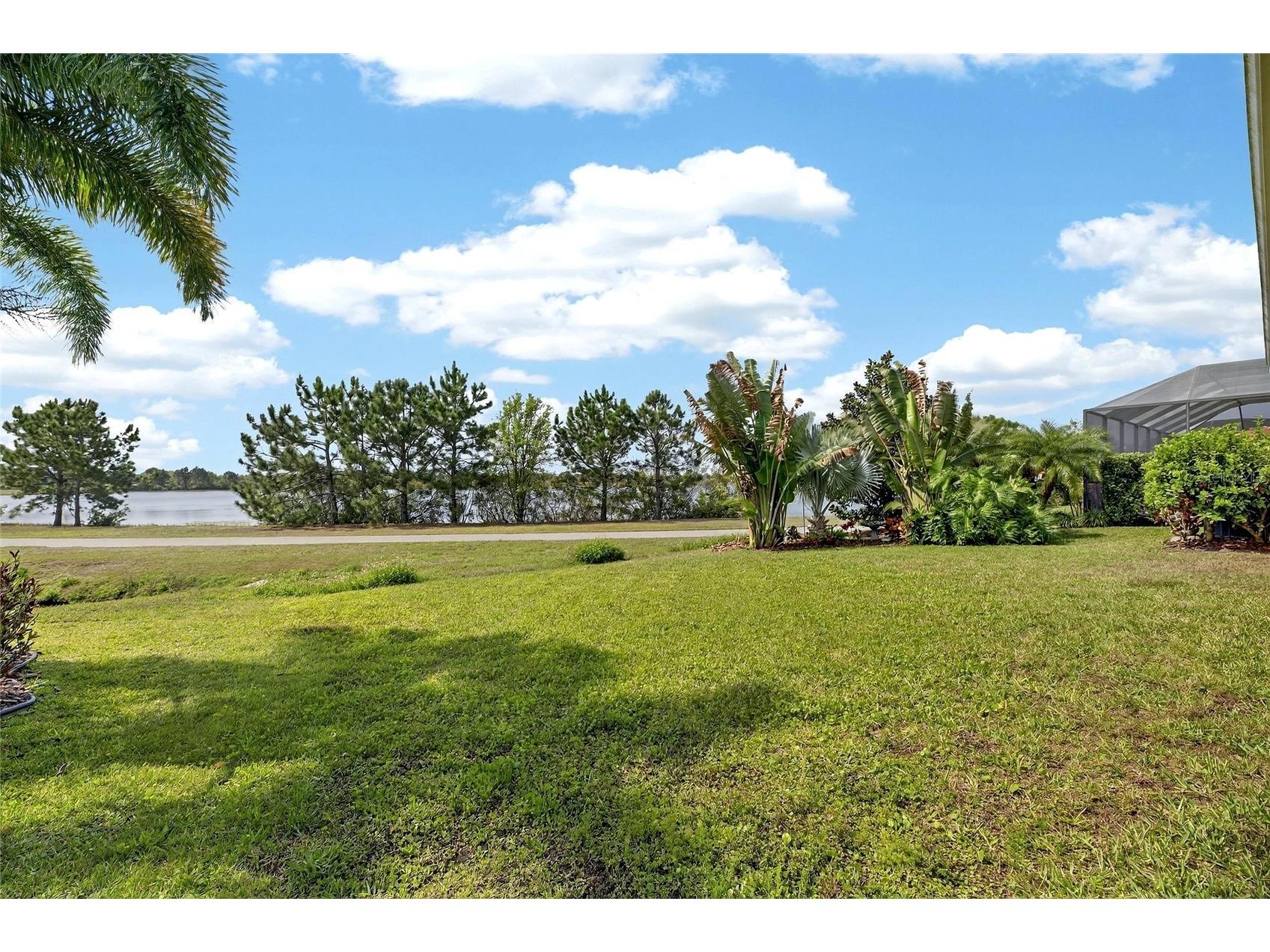7317 Hourglass Drive Apollo Beach FL 33572 TB8490442 image42
