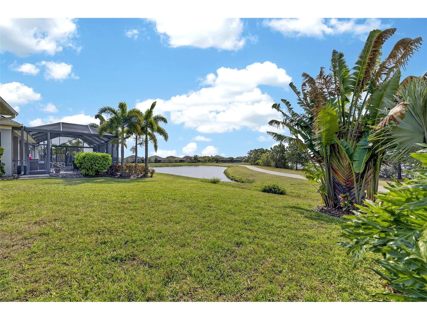 7317 Hourglass Drive Apollo Beach FL 33572 TB8490442 image44