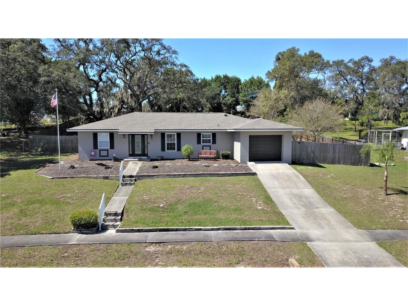 7318 Holiday Drive Spring Hill FL 34606 U8155117 image1