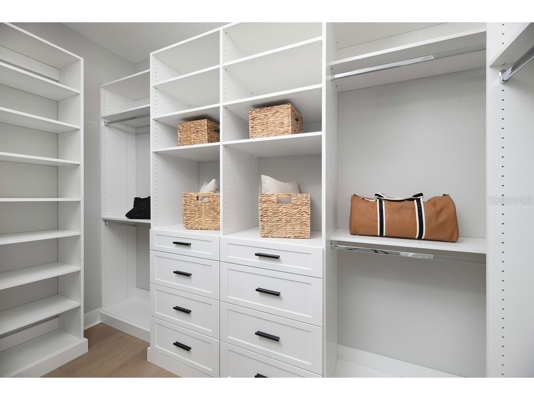 7318 Marathon Drive Seminole FL 33777 A4637562 image16