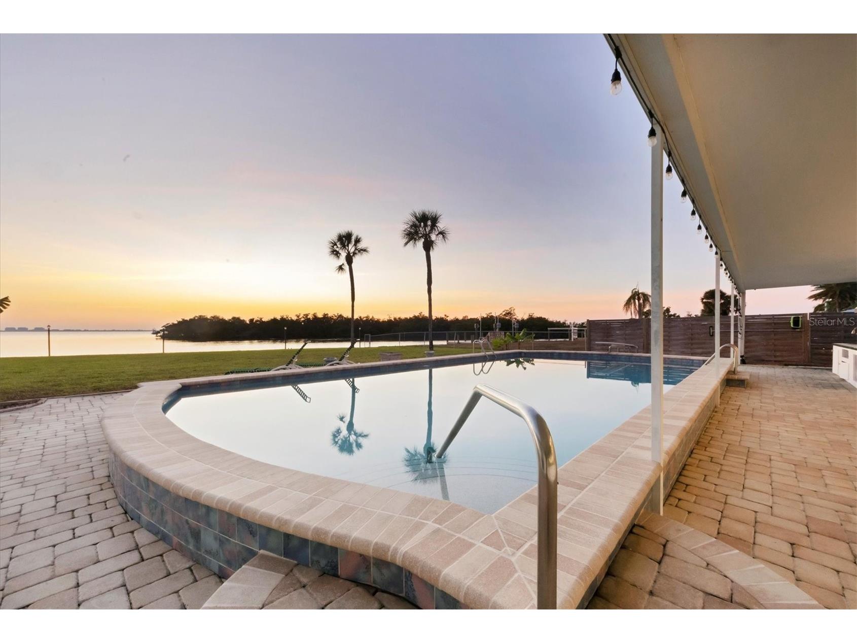 7318 Westmoreland Drive Sarasota FL 34243 - SARASOTA BAY A4680287 image12
