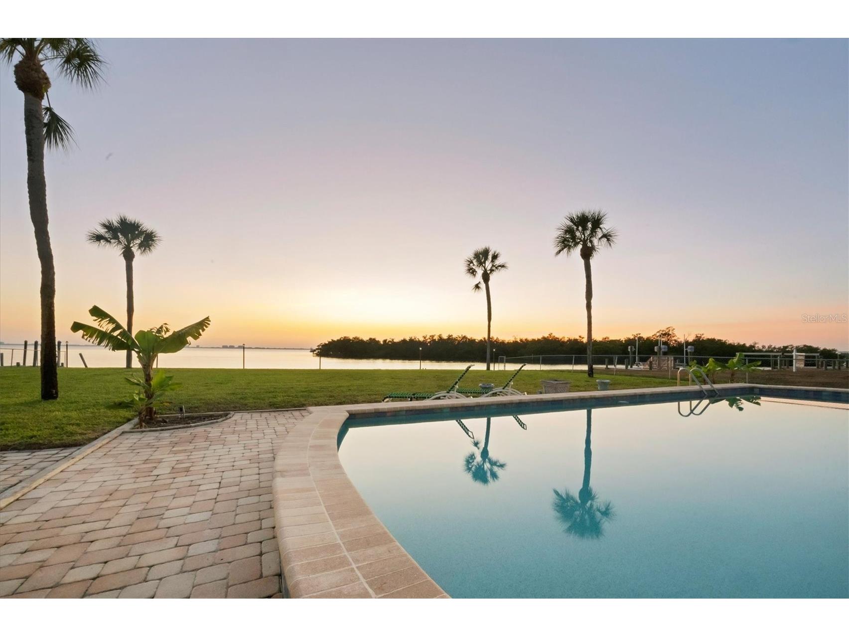 7318 Westmoreland Drive Sarasota FL 34243 - SARASOTA BAY A4680287 image13