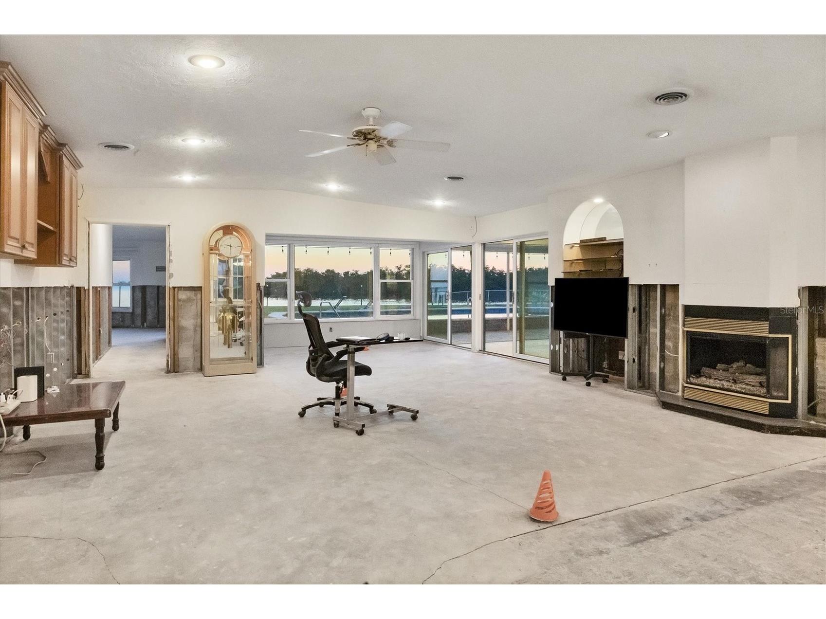 7318 Westmoreland Drive Sarasota FL 34243 - SARASOTA BAY A4680287 image16
