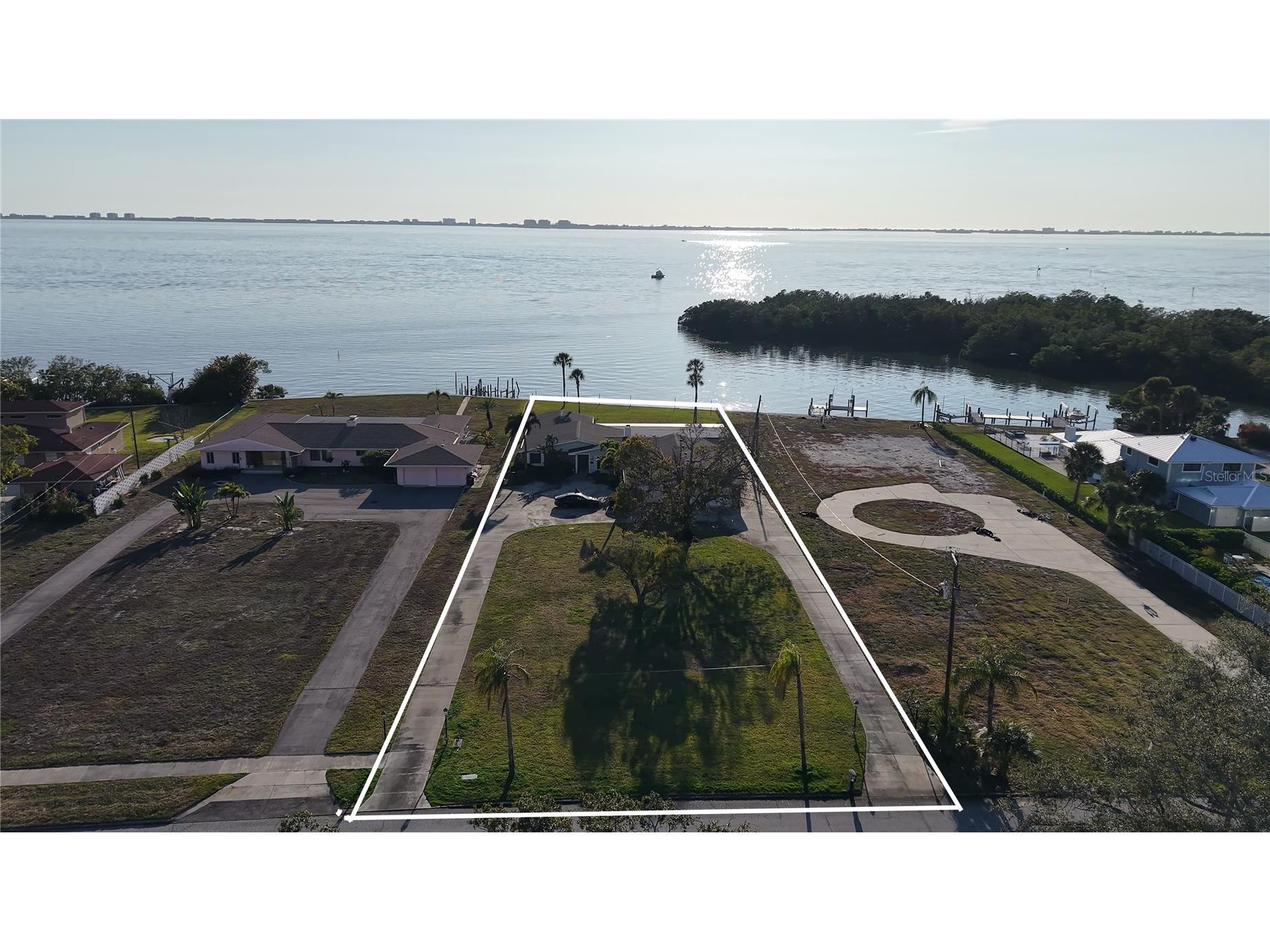 7318 Westmoreland Drive Sarasota FL 34243 - SARASOTA BAY A4680287 image6