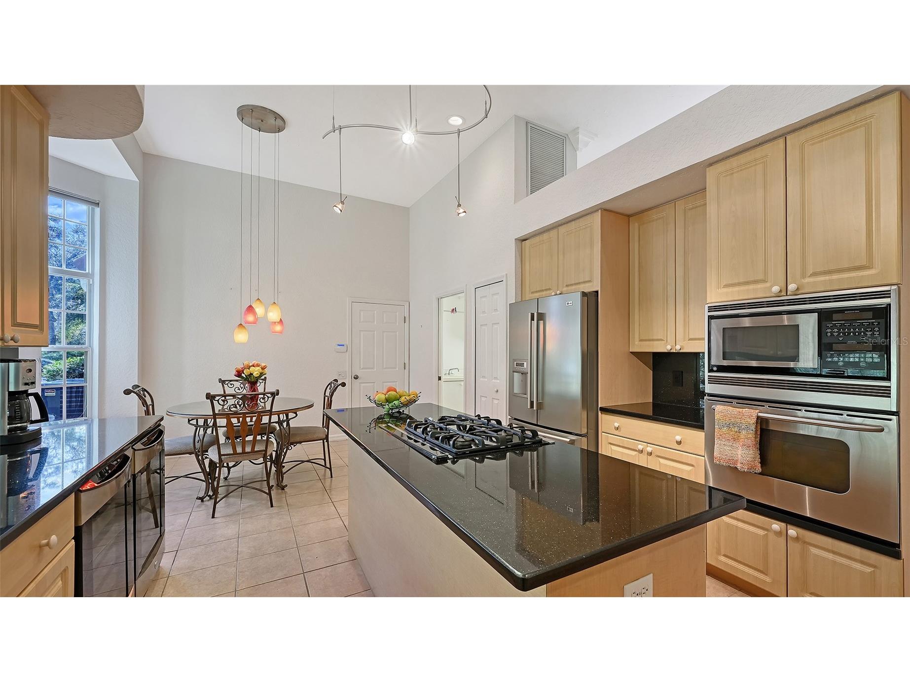 7318 Windemere Lane University Park FL 34201 A4683409 image14