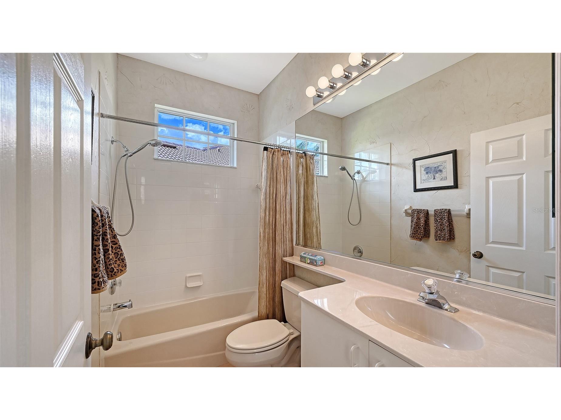 7318 Windemere Lane University Park FL 34201 A4683409 image27