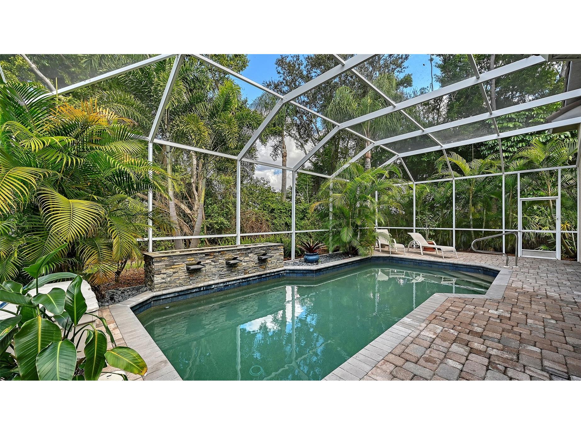 7318 Windemere Lane University Park FL 34201 A4683409 image34