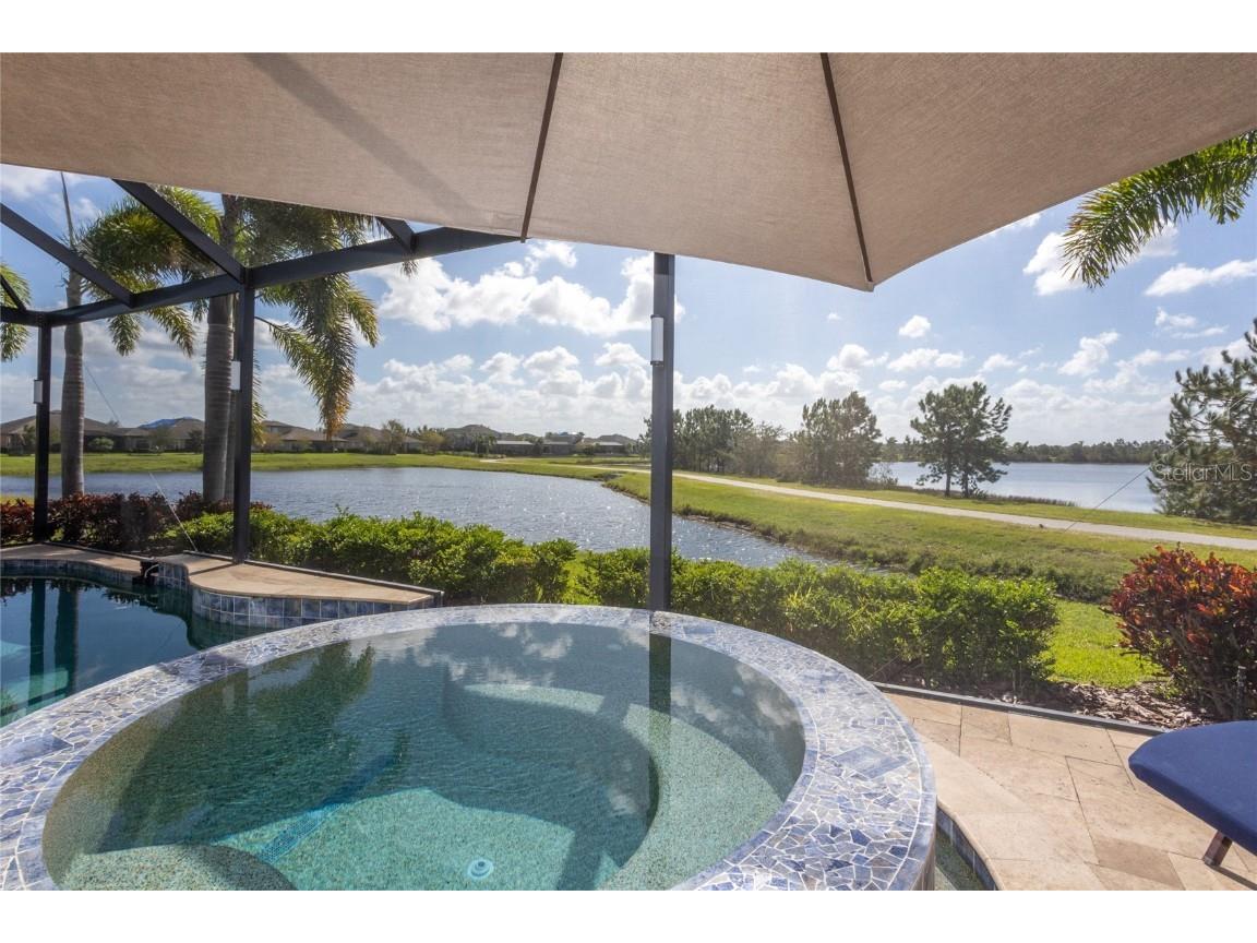 7319 Hourglass Drive Apollo Beach FL 33572 TB8313861 image1