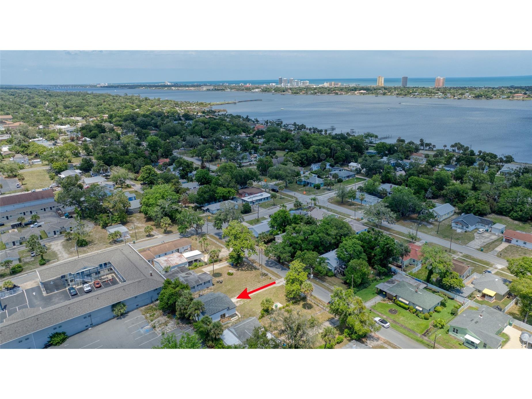 732 Avondale Avenue Daytona Beach FL 32117 V4949122 image38