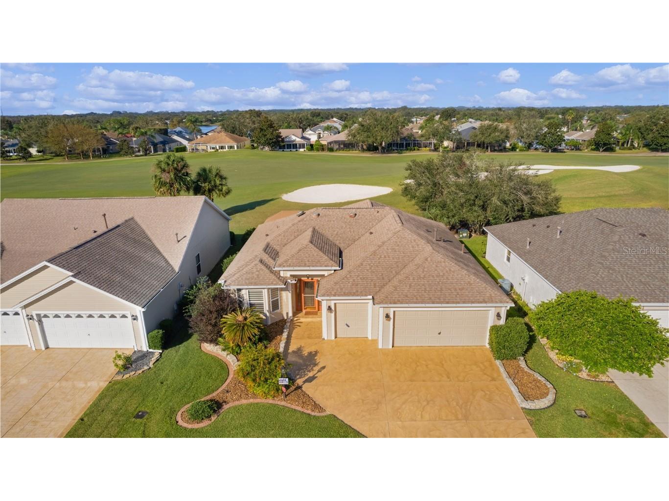 732 Castleberry Circle The Villages FL 32162 G5088185 image1