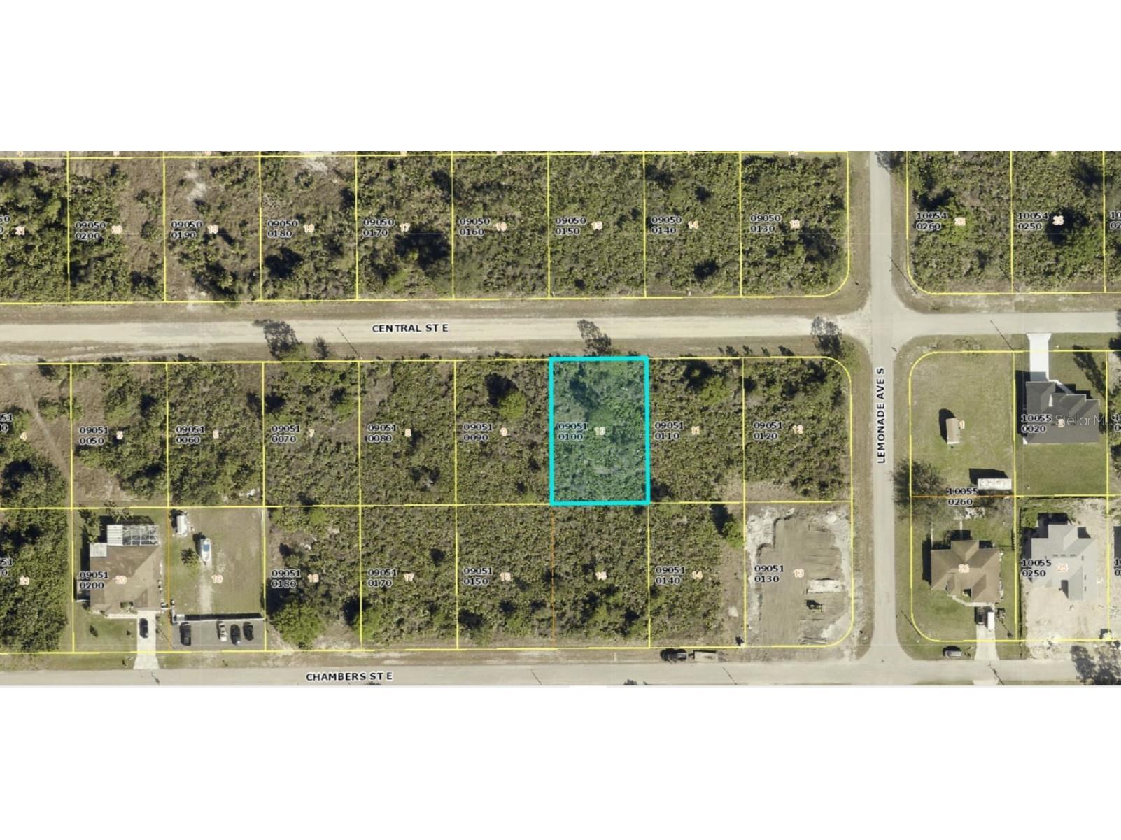 732 Central Street E Lehigh Acres FL 33974 G5084896 image1