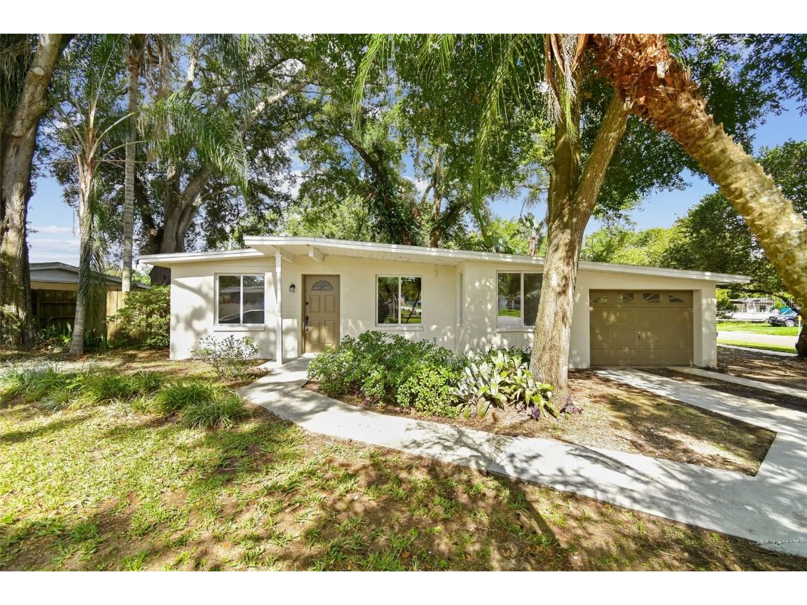 732 Clayton Street Brandon FL 33511 T3451502 image1