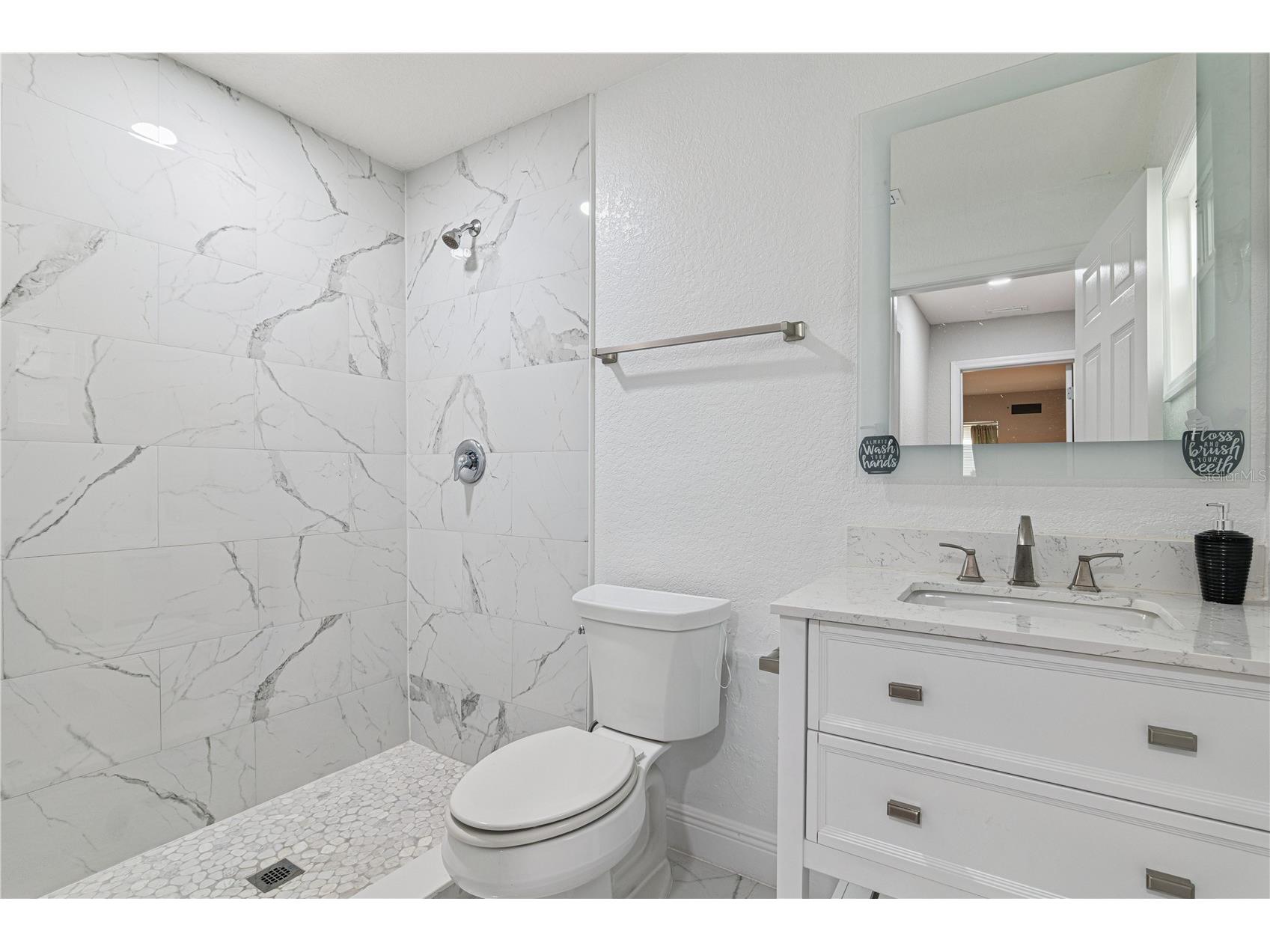 732 E Orange Avenue Eustis FL 32726 O6426756 image10