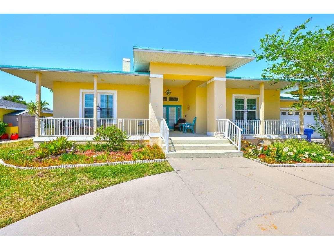 732 Kingston Court Apollo Beach FL 33572 TB8379799 image1