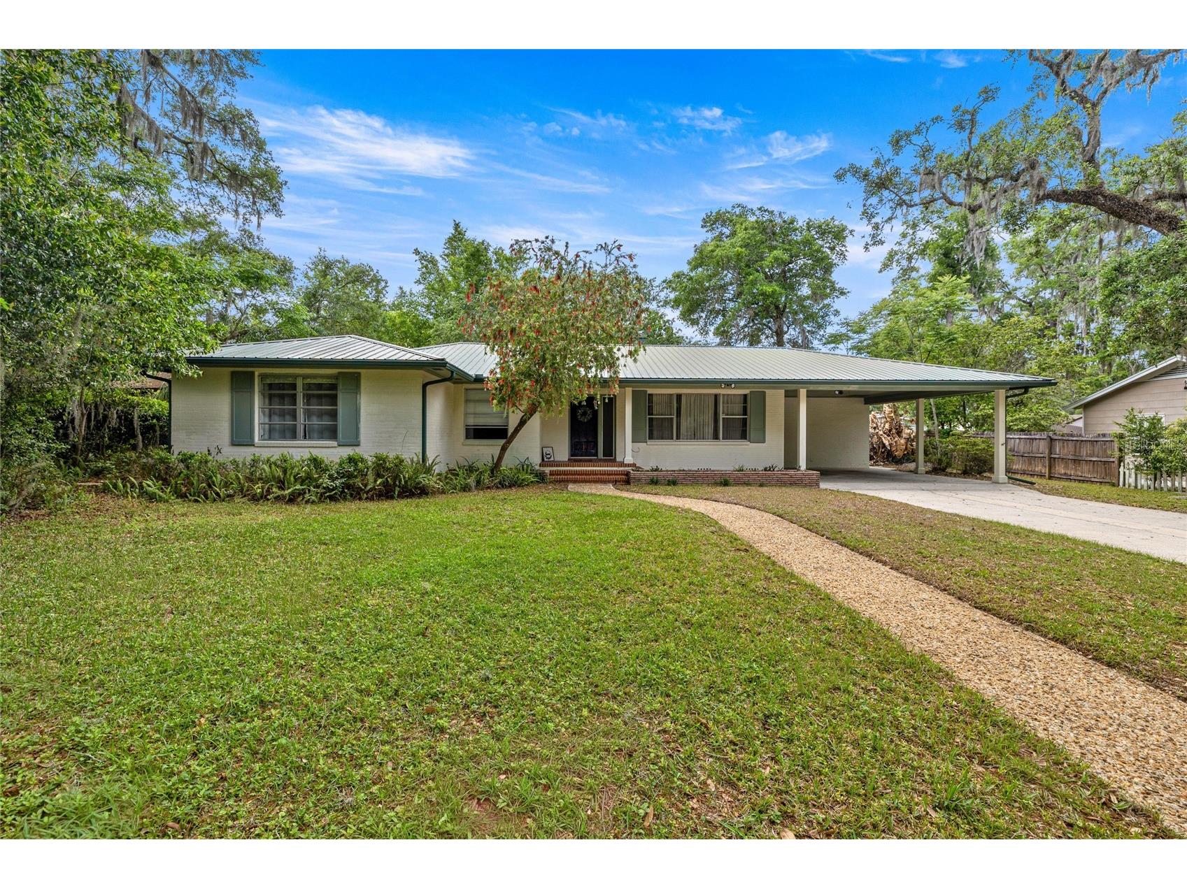 732 NE 12th Terrace Ocala FL 34470 OM721779 image1