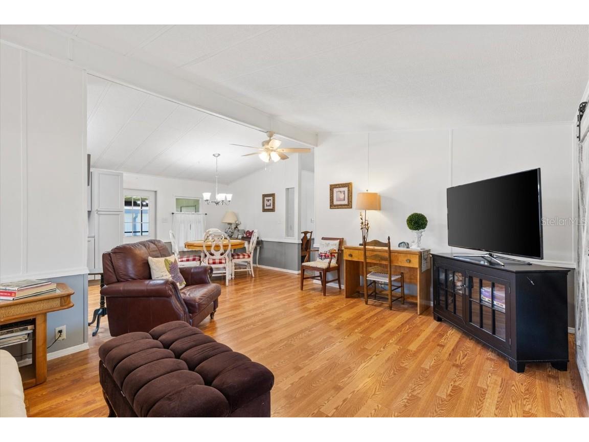 732 Royal Palm Avenue Lady Lake FL 32159 G5103652 image7