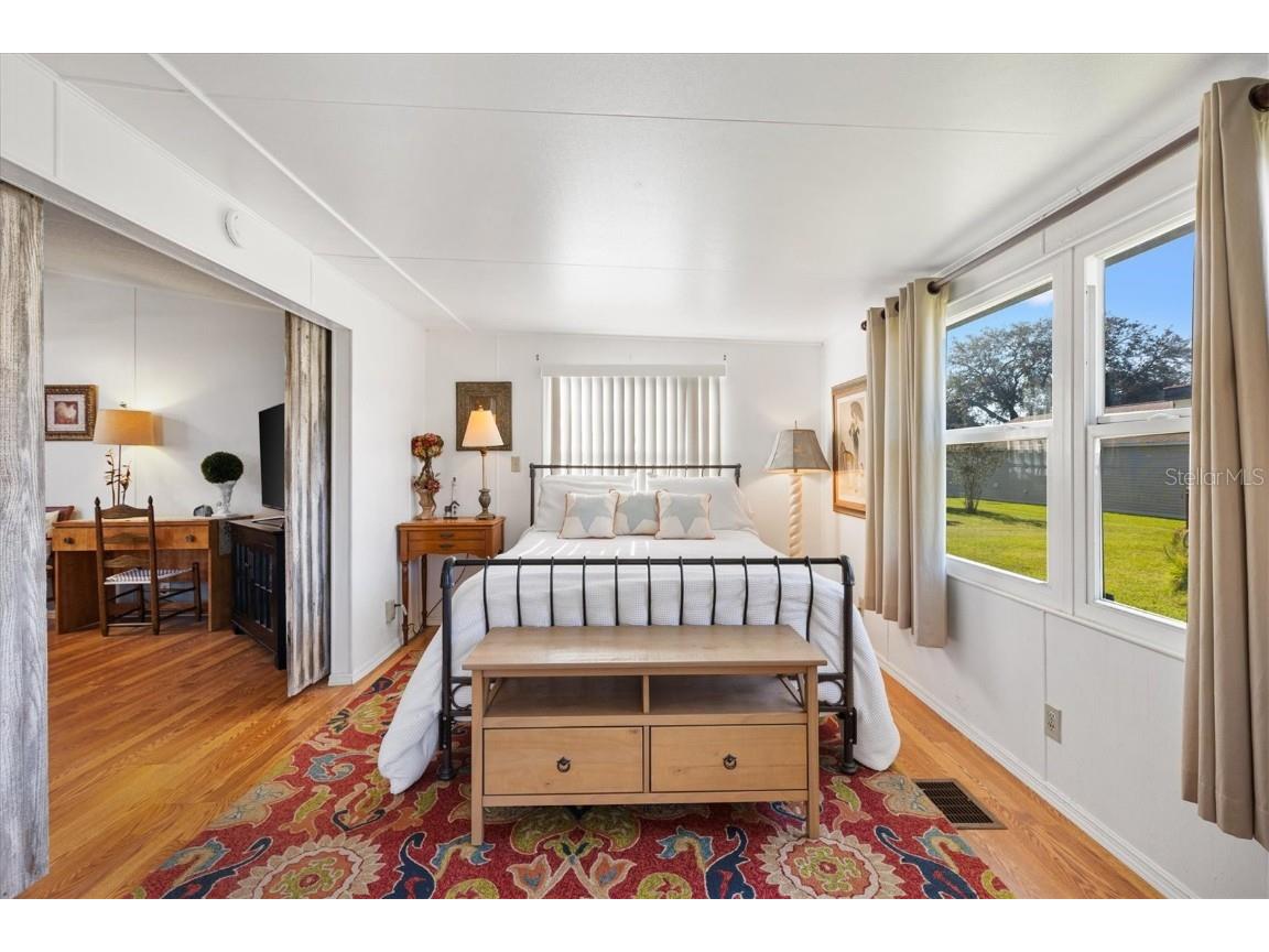 732 Royal Palm Avenue Lady Lake FL 32159 G5103652 image8