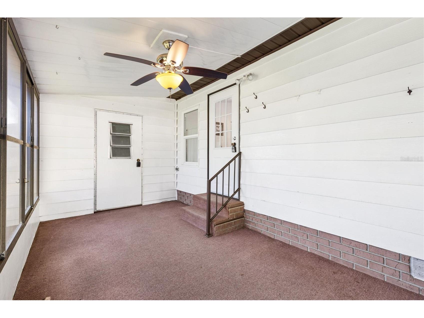 732 Royal Palm Avenue Lady Lake FL 32159 G5111768 image3