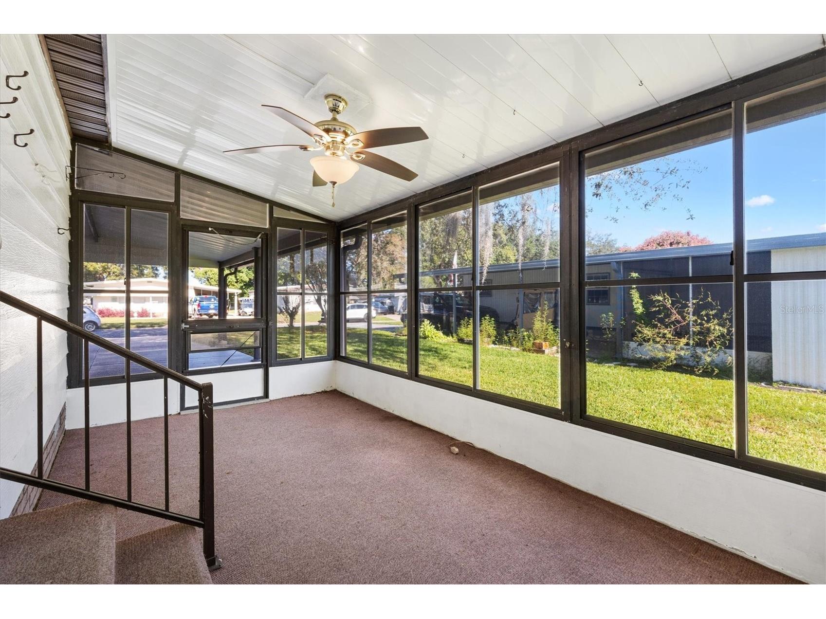732 Royal Palm Avenue Lady Lake FL 32159 G5111768 image4