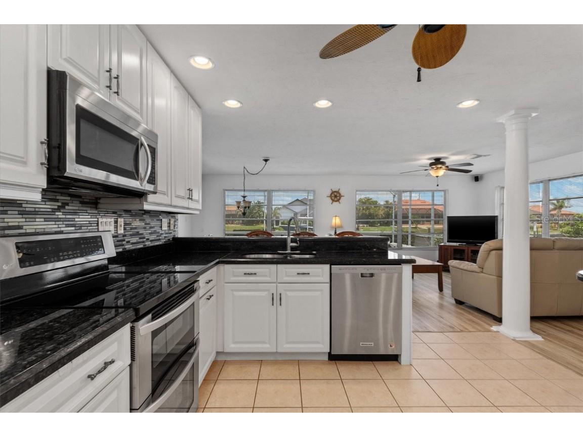 732 Santa Margerita Lane Punta Gorda FL 33950 C7509878 image6