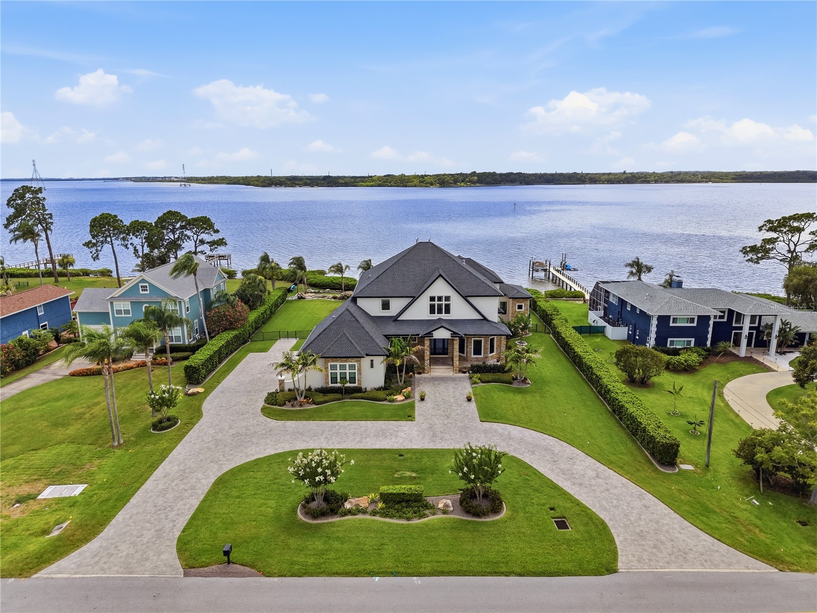 732 Shore Drive E Oldsmar FL 34677 - TAMPA BAY TB8516635 image2