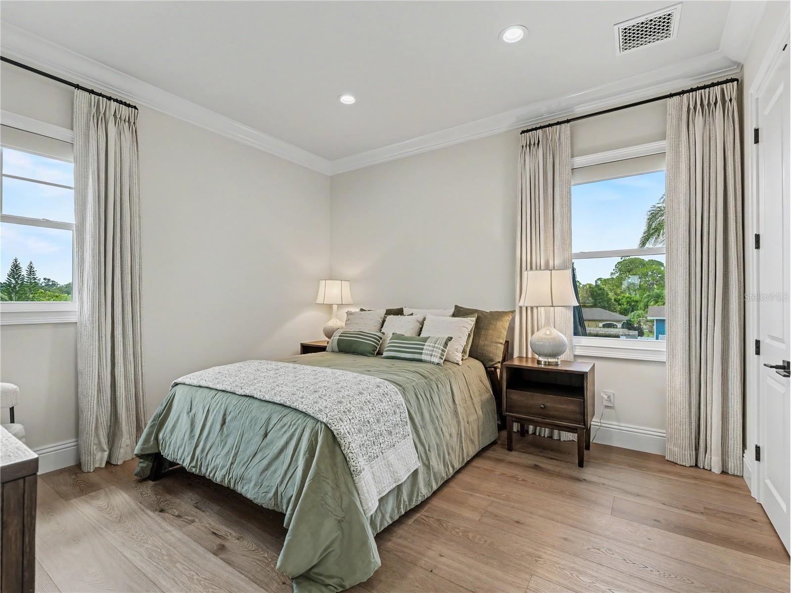 732 Shore Drive E Oldsmar FL 34677 - TAMPA BAY TB8516635 image51