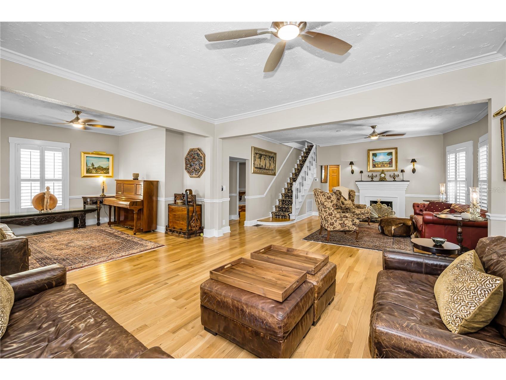 732 and 732 1/2 NE Oak Street Saint Petersburg FL 33701 TB8513524 image14